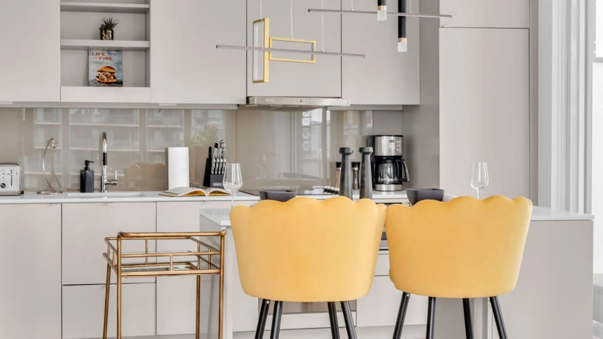 Bespoke 1Br Suite Entertainment District Toronto 0*,  Canada